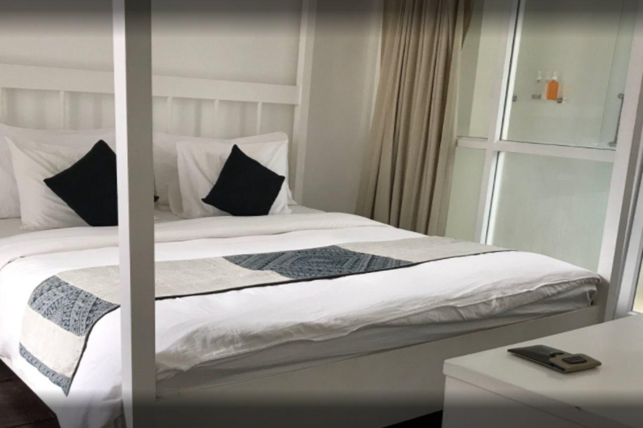 Hotel Seven à Bangkok Extérieur photo